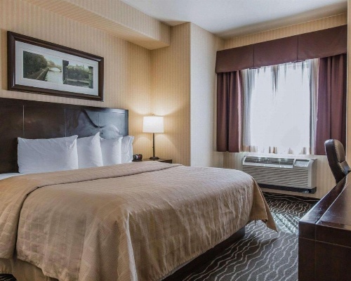 Quality Inn Rosemead image 27